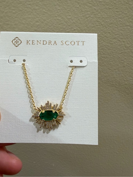 Kendra Scott Jewelry - Kendra Scott Gold Sunburst Necklace with Green Stone Pendant